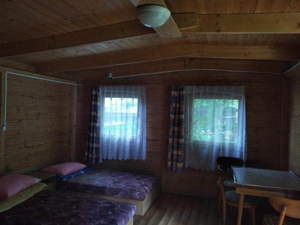 Kemp U Lesa Hotel Rokle Zewnętrze zdjęcie